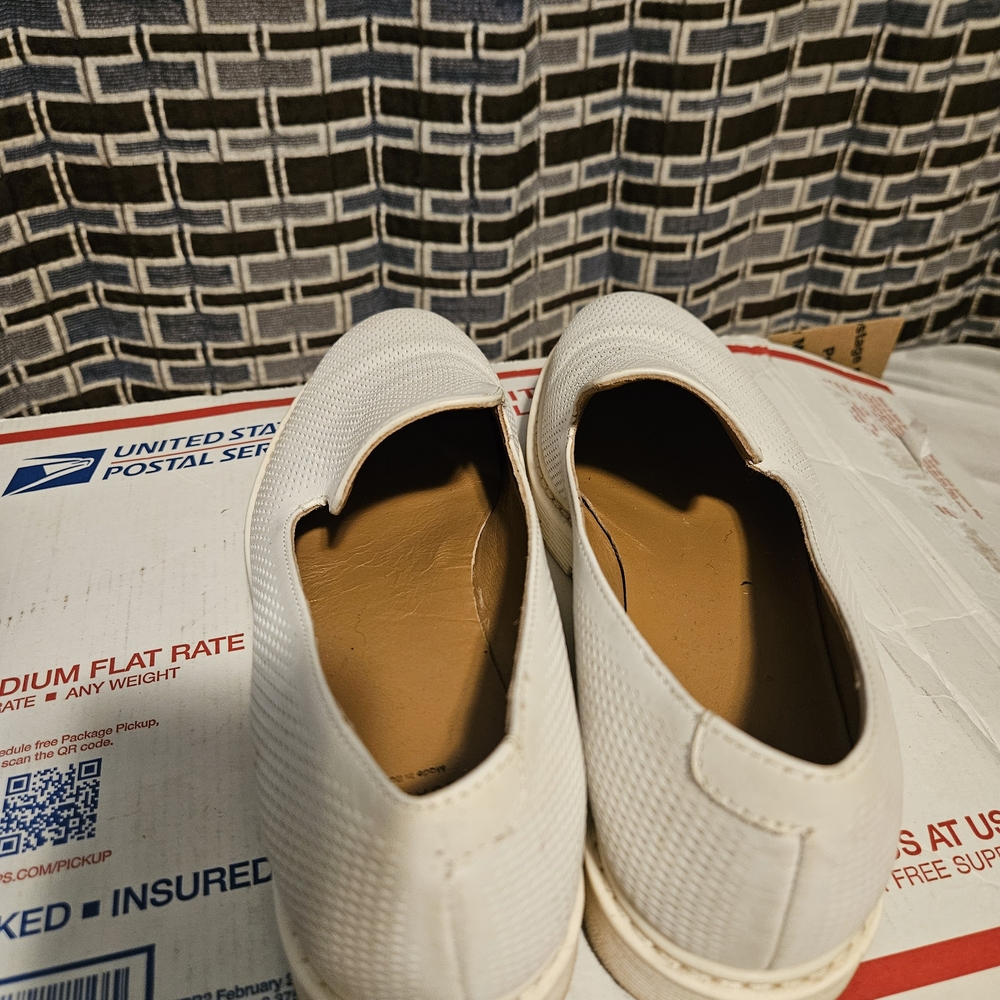 Aquatalia Cream Slip-On Flats - Picture 4 of 4